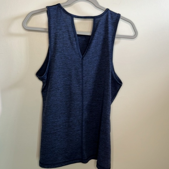 IDEOLOGY SET OF TWO MEDIUM TANK TOPS BLUE & GRAY BLACK STRIPED CREW NECK - Picture 15 of 16